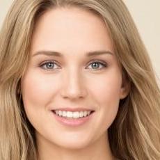 Luna Everhart