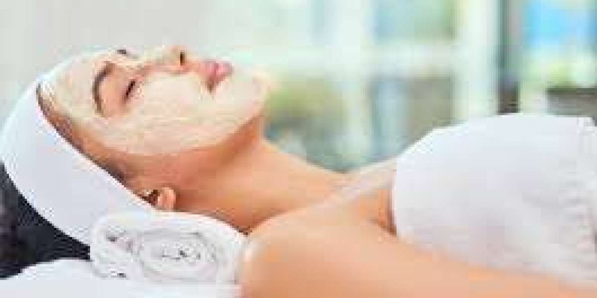 Transform Your Beauty Routine at Humaz: The Best Nail and Beauty Salon in Sutton