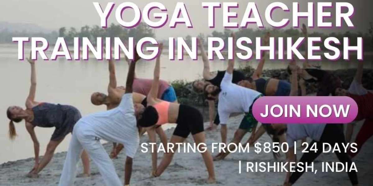 Best 200 Hours Yoga Teacher Training in Rishikesh