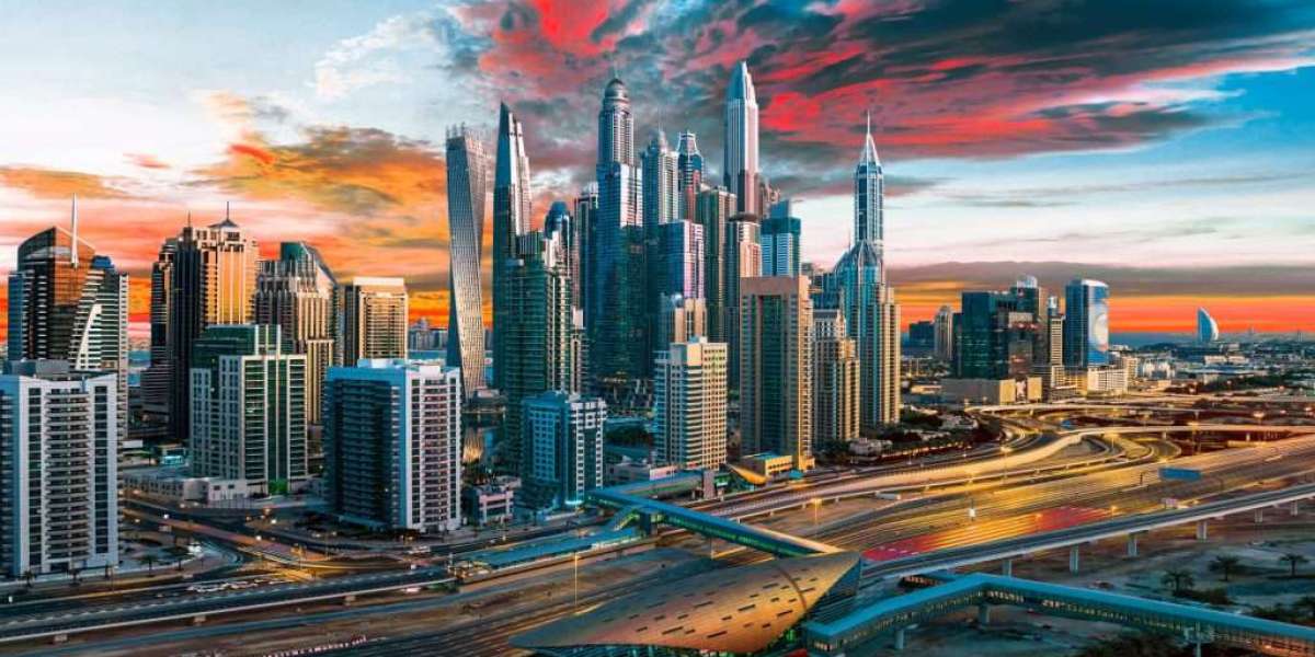 Serviced Apartments vs. Regular Rentals in Dubai: Which is Better?