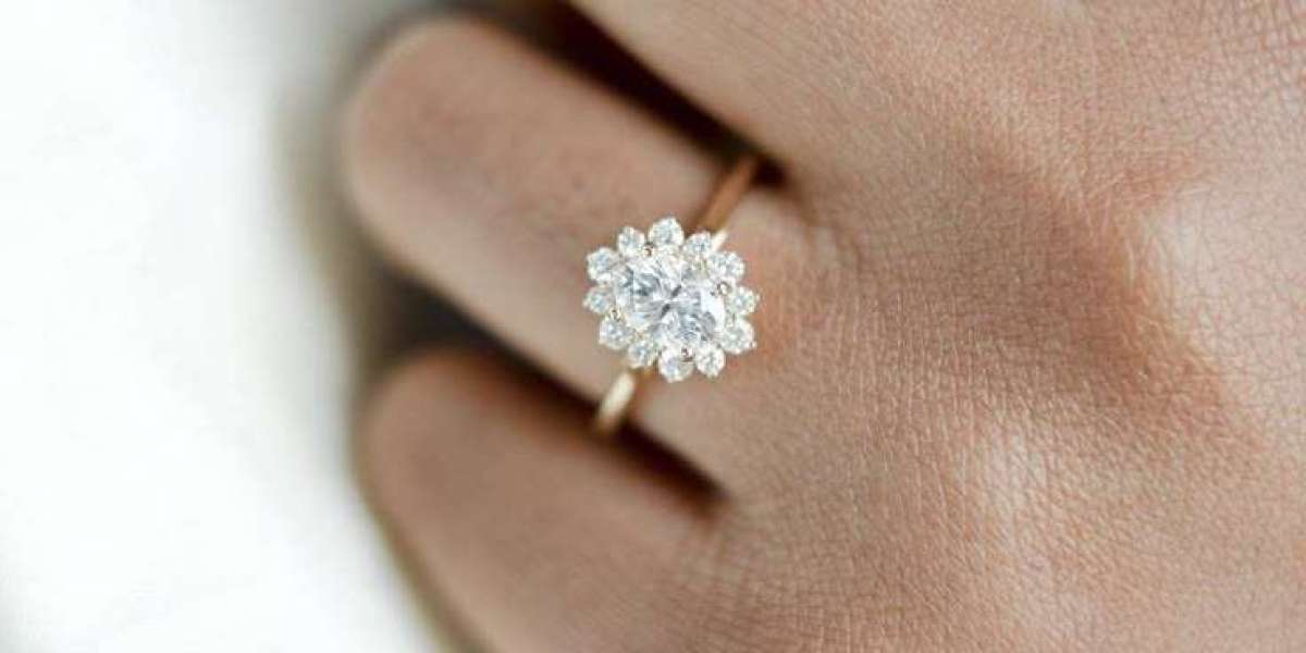 Affordable Luxury: Lab Diamond Engagement Rings and Diamond Wedding Bands