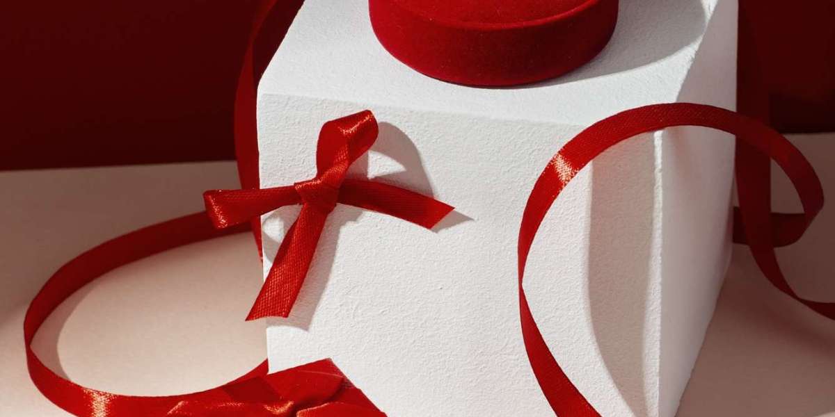 The Most Unique Valentine’s Day jewellery That Will Leave Them Speechless!