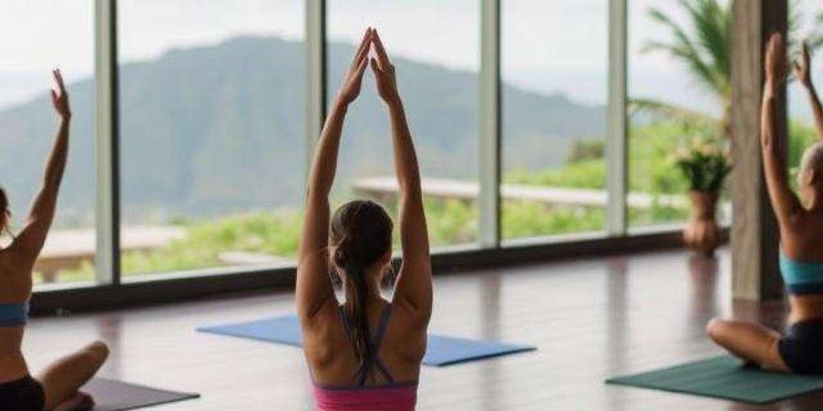 200H Yoga Teacher Training Bali – Certified & Recognized
