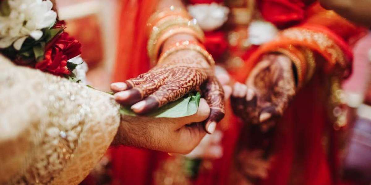 Exploring the Beauty of Hindu Matrimonial Sites in the USA
