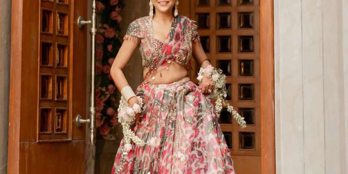 Elevate Your Wedding Look with Vaidaan’s Exquisite Haldi Jewellery Sets