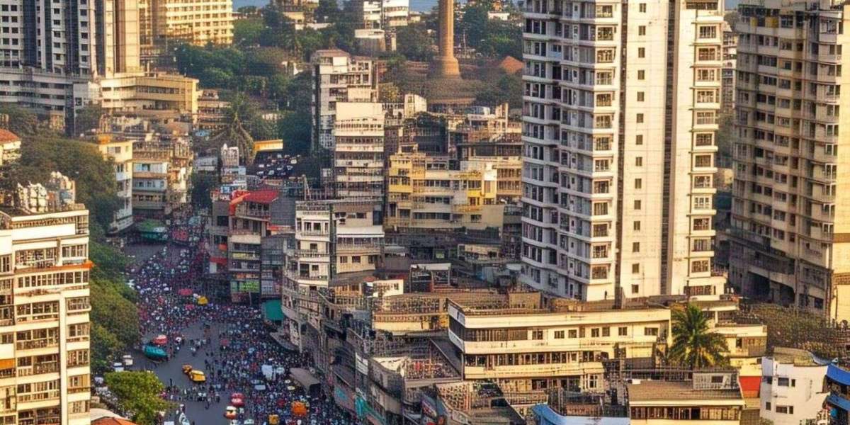 Big Mumbai: A Simple Guide to the Exciting World