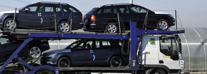 Hire Towing Services For Emergencies Instead Of DIY Repairs – Here’s Why?