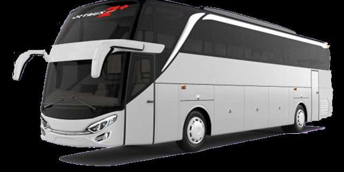 Perbandingan Jenis Bus untuk Disewa di Surabaya: Medium, Big Bus, atau Elf?
