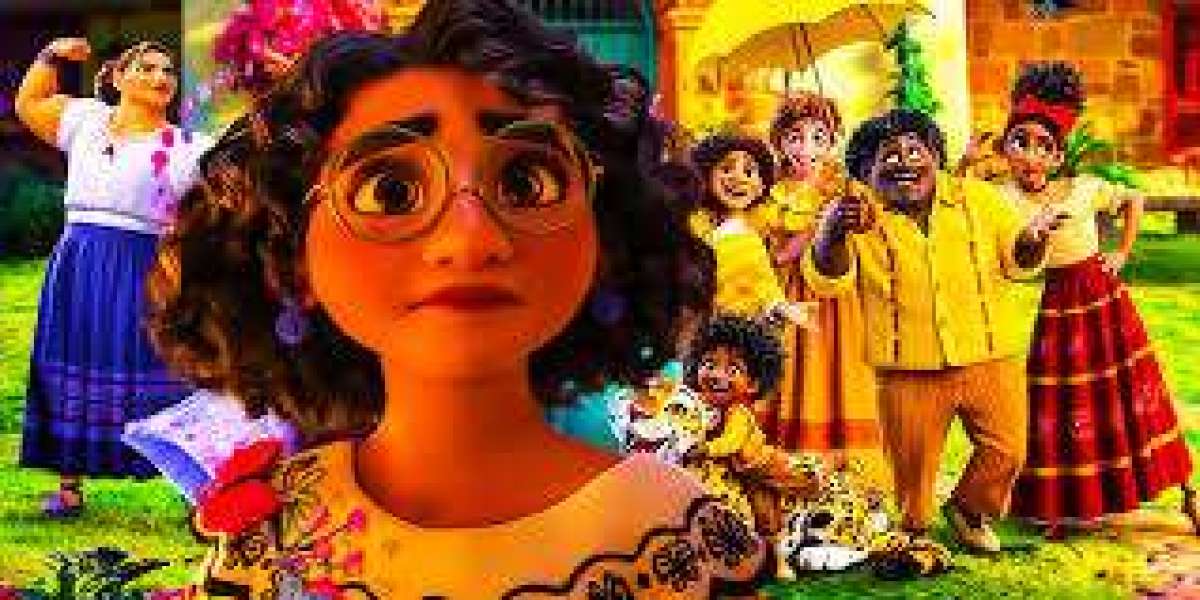 Know How Old is Mirabel in Encanto