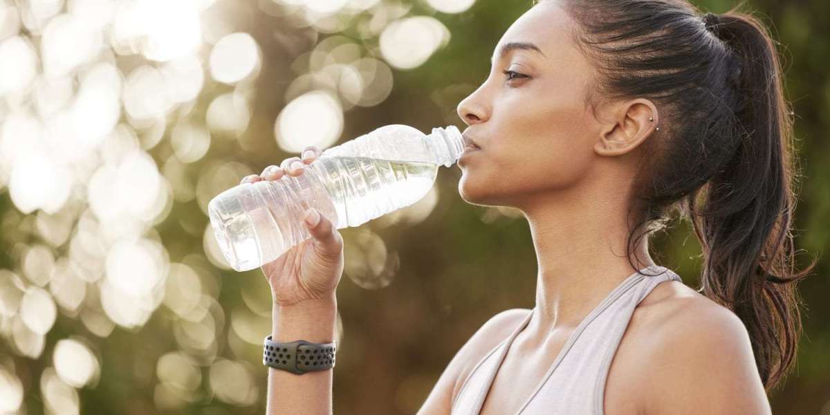 Why Hydration is Key for Healthy Aging