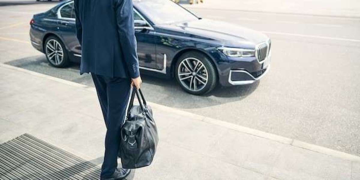 Cheap Taxis to Edinburgh Airport: Travel within Budget