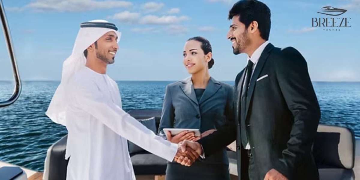Amazing Benefits of Hosting Corporate Events on a Yacht Rental in Dubai
