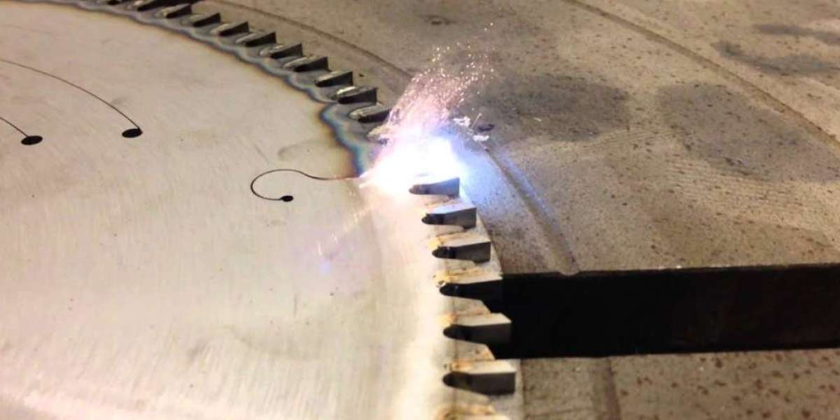 How does laser cleaning metal revolutionize industrial surface treatment?