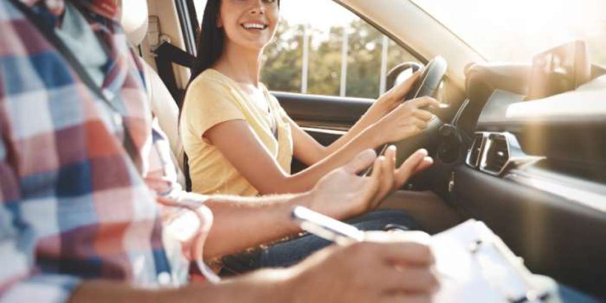 Professional Driving Instructors West Bromwich Offering Comprehensive Training