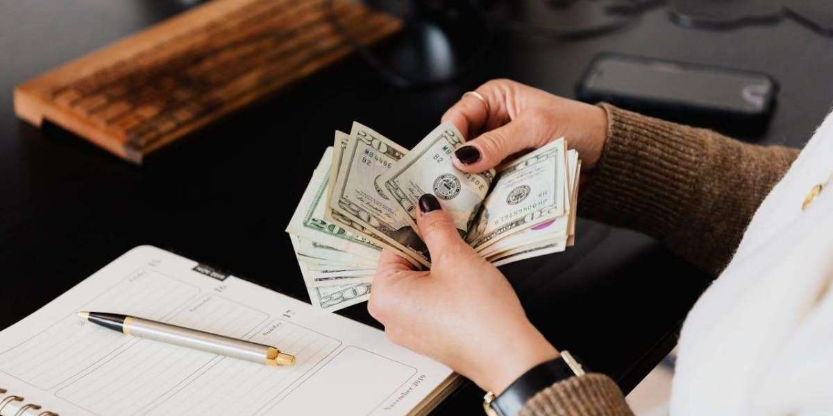 How Do Banks Earn a Profit?