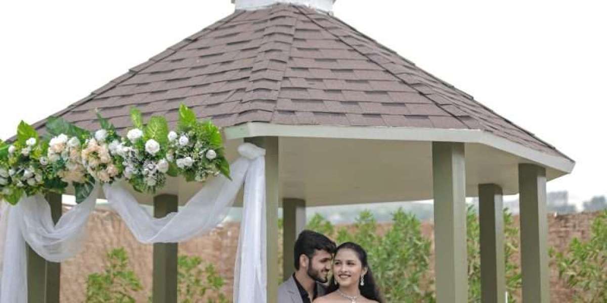 Discover the Best Maternity Shoot Location in Pune at The Pixel City