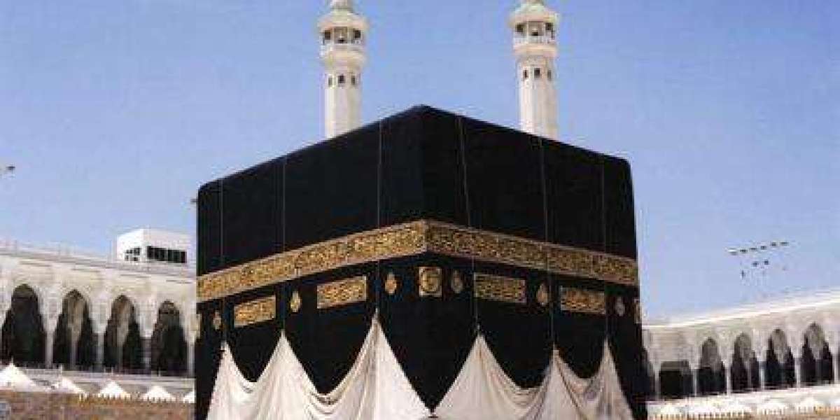 Cheap Umrah Packages from UK: Affordable Pilgrimage with Peace of Mind