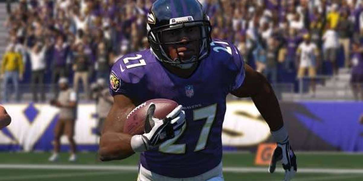 Troy Polamalu will both appear on the cover of Madden 25