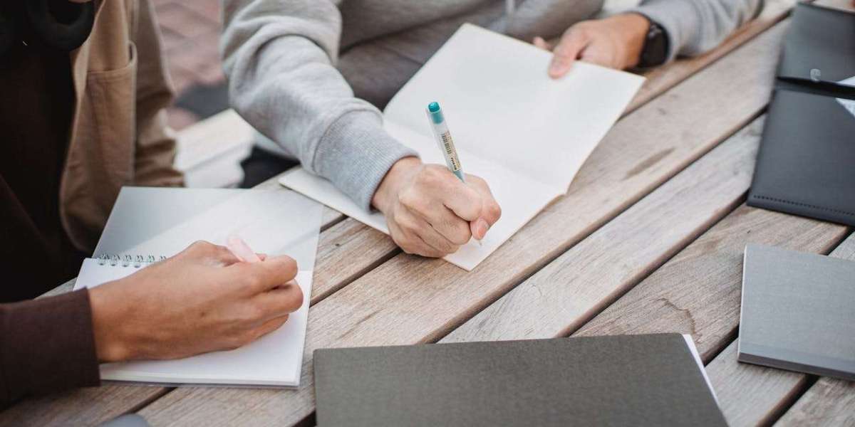 Student Data Privacy at Risk: The Hidden Dangers of Online Essay Services