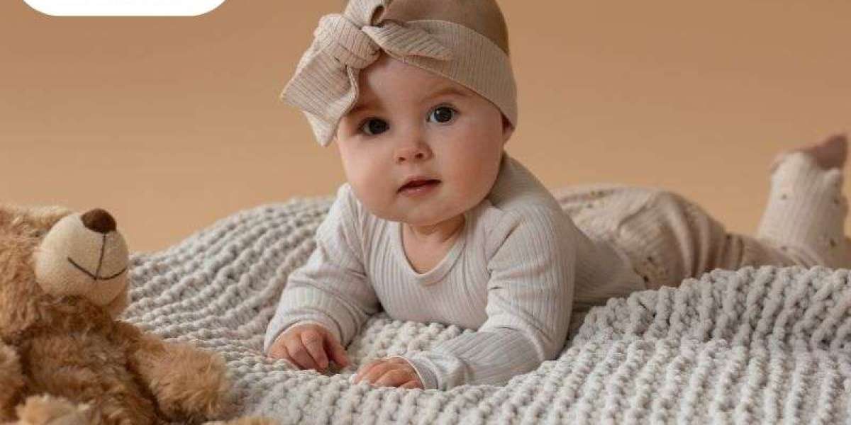 How to Prepare for a Lifestyle 1 Month Baby Photoshoot