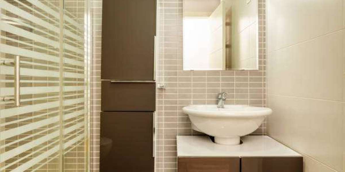 The Beauty and Functionality of Frameless Shower Door Glass
