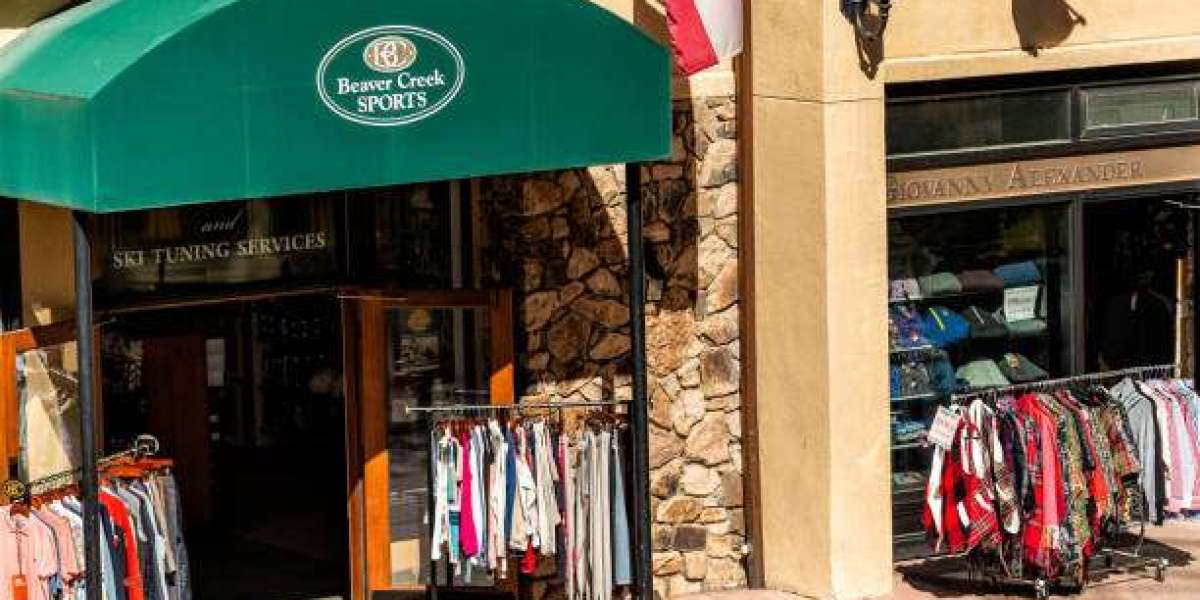 Elevating Island Culture: Cookies Clothing Co's Role in Hawaii Boutique Fashion