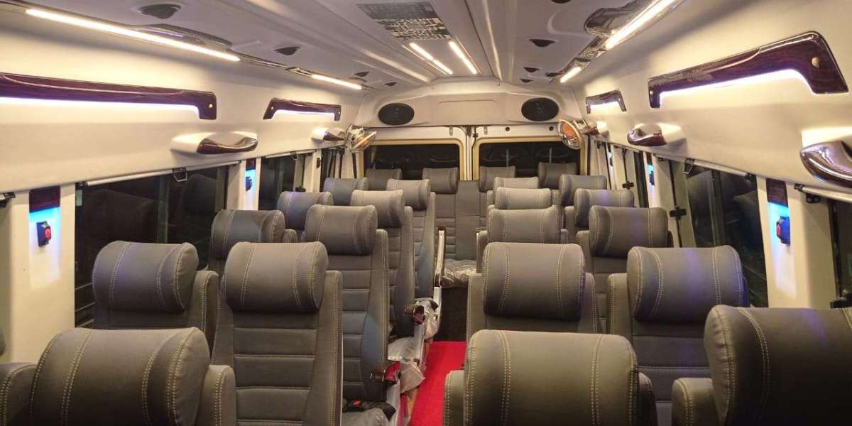Essential Tips for a Smooth 25-Seater Tempo Traveller Experience in Delhi