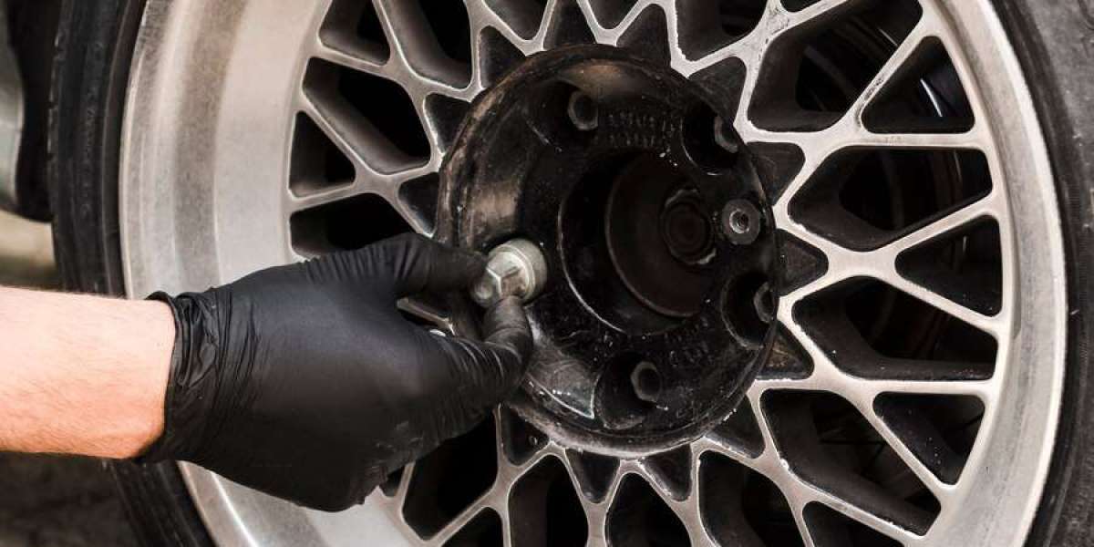 Precision Diamond Cut Wheel Repair in Stamford