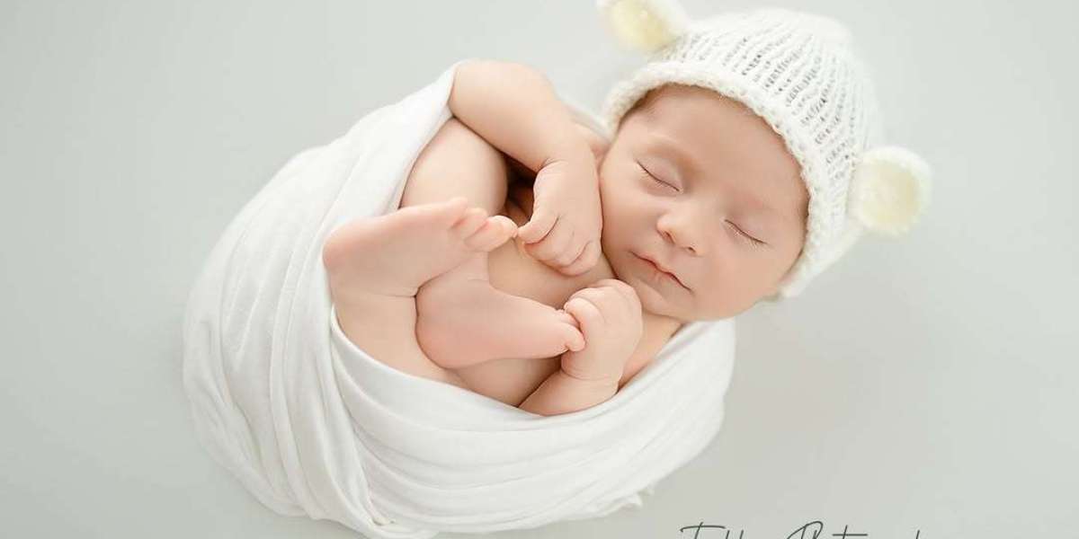 Why You Should Not Postpone Booking A Sydney Newborn Photographer Until Your Baby's Arrival