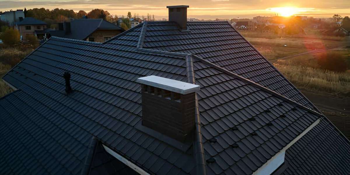 10 Clear Signs You Might Need a New Roof