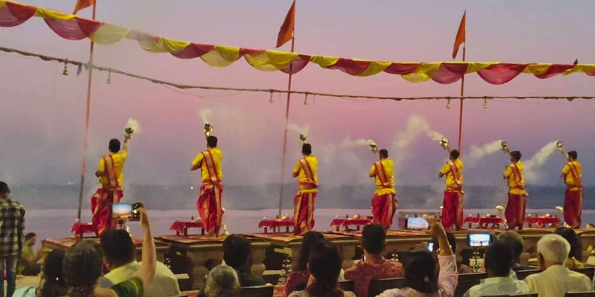 What is Online Puja and Ganga Aarti?