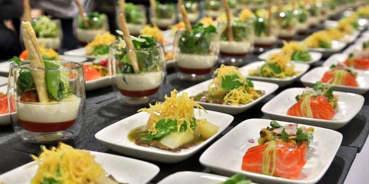 What Everyone Is Saying About Catering Company