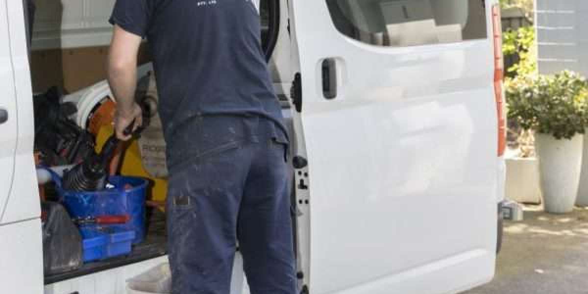 Things you can expect from an expert plumber for hot water heater