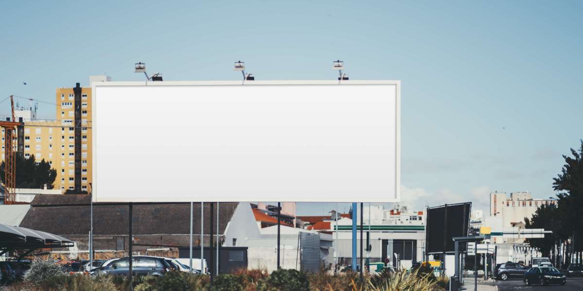 10 Tips for Designing High-Impact Hoardings
