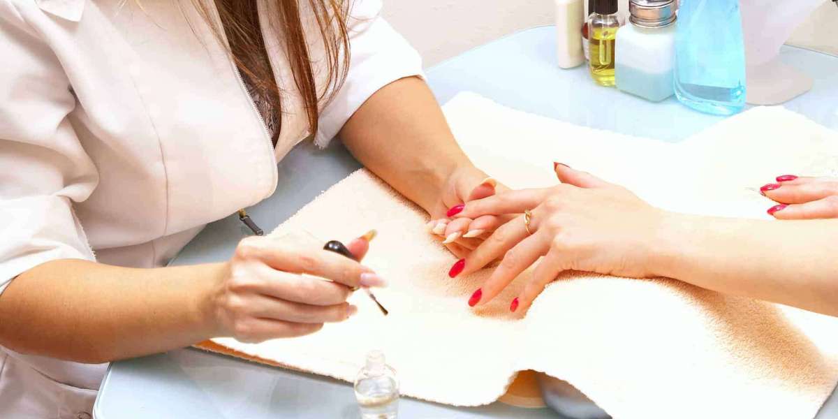 Best Nail Salon in Business Bay: Otana Beauty Center