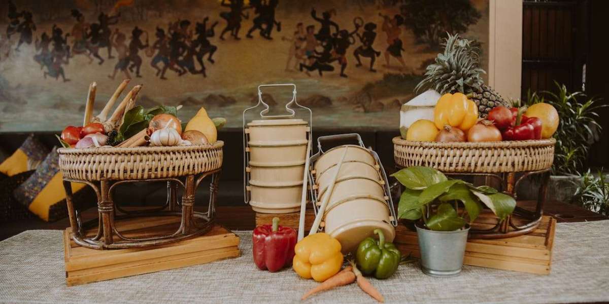 What is Tiffin? Discover the Popular Indian Meal Style