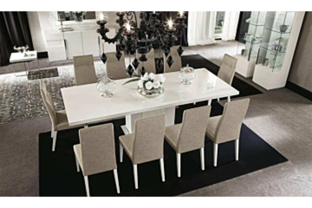 Why Choose a Modern Dining Room Furniture Set?
