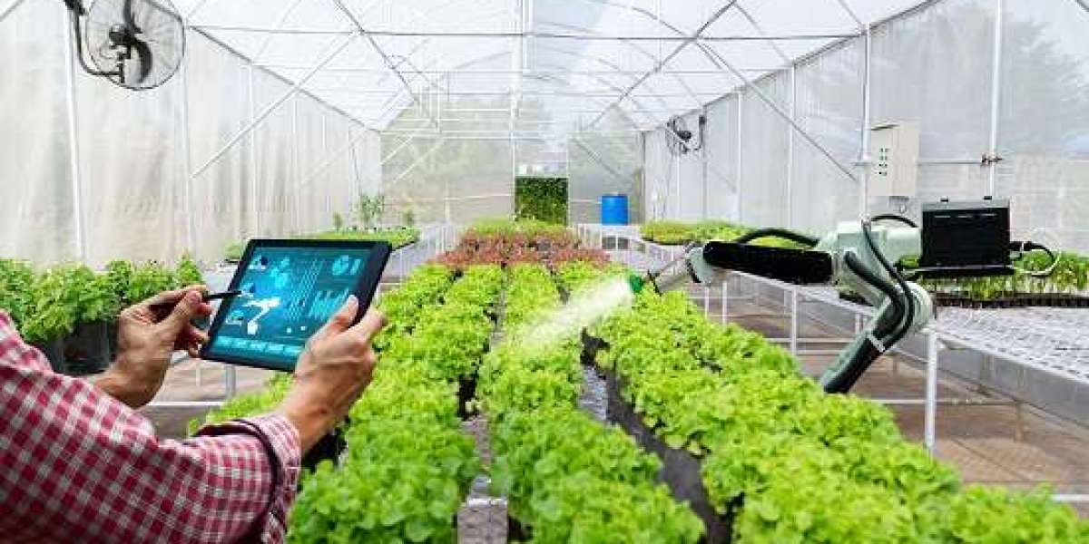 Revolutionizing Crop and Livestock Management: Digital Farming Market