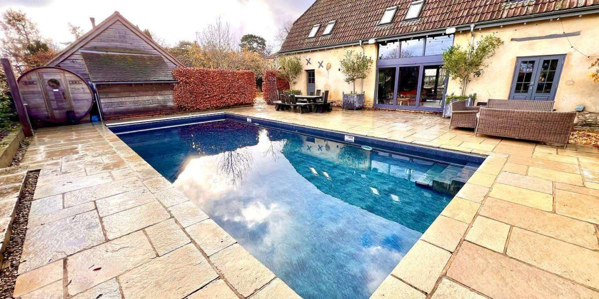 Expert Pool Refurbishment in Beaconsfield