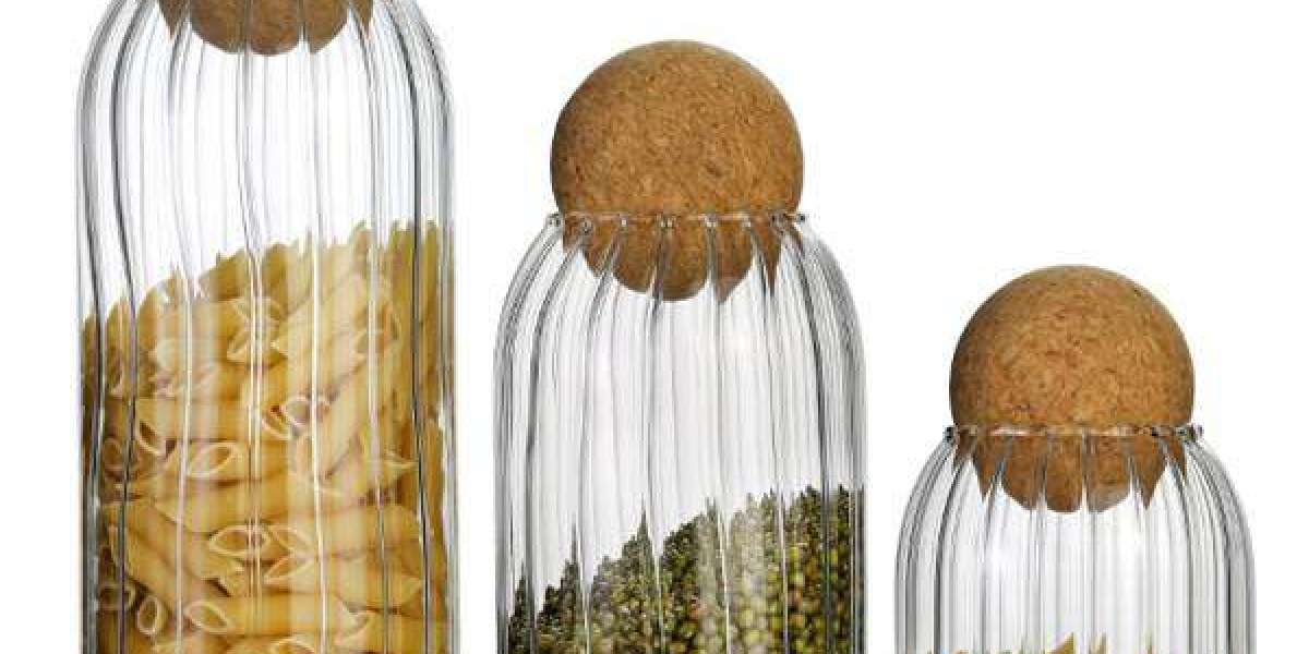 Top 7 Creative Uses for Glass Jars and Jugs in Modern Kitchens