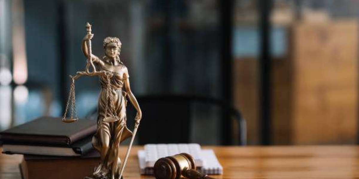 Behind the Scenes: A Day in the Life of Advocate Jitendra Sawant