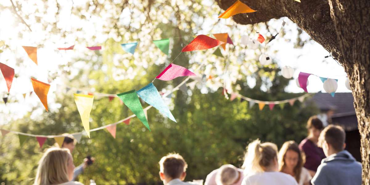 Hosting a Themed Dinner Without Feeling Over-the-Top