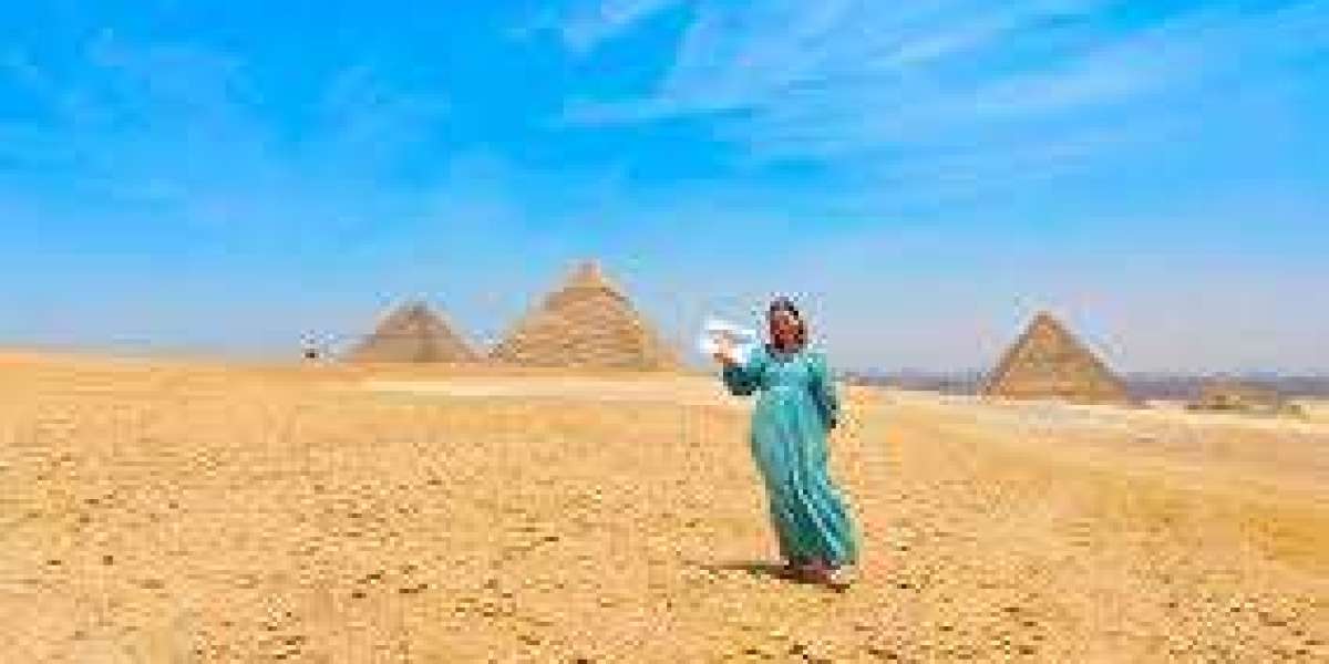 Discover the Best of East and West: Vietnam and Egypt Tour Adventures