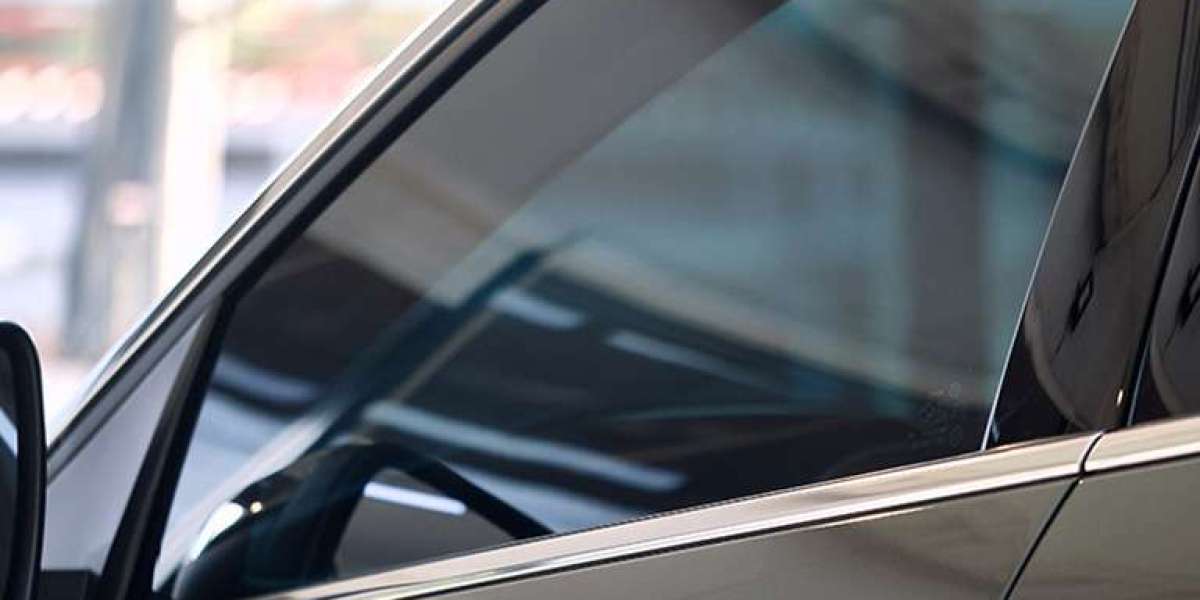 Automotive Glass Market Size, Share & Competitive Analysis Report 2025–2033