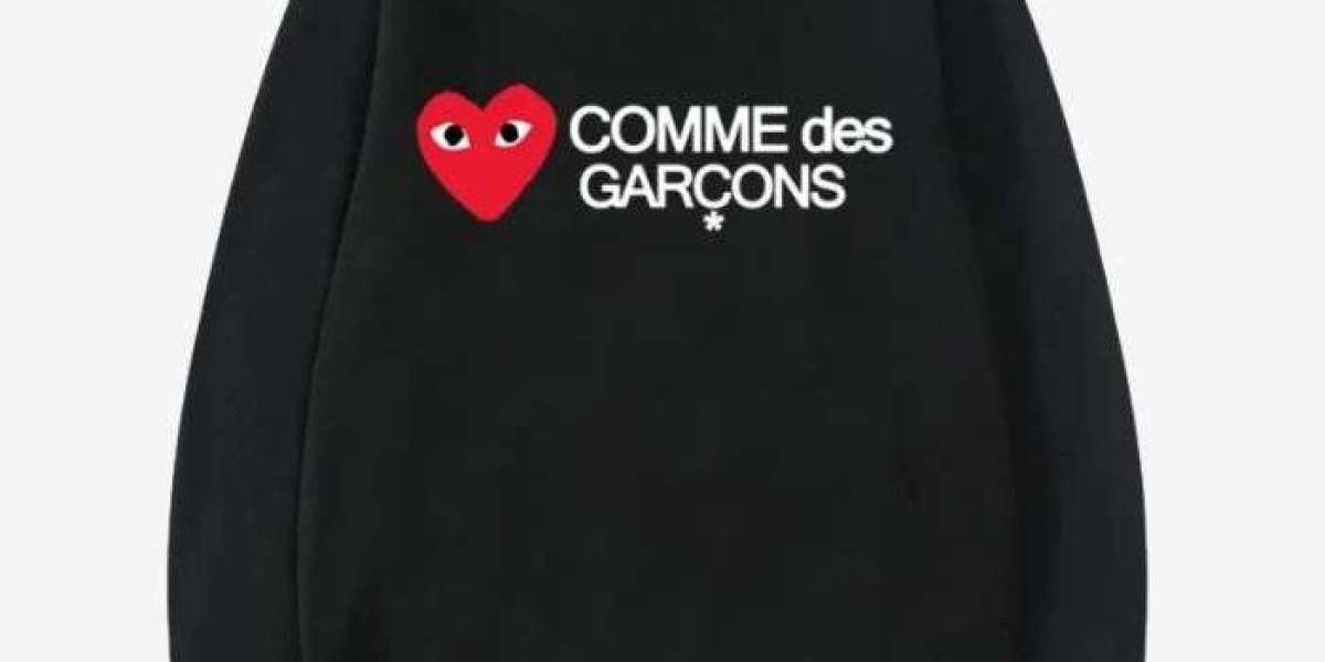 The Most Iconic Runway Moments of Comme des Garçons
