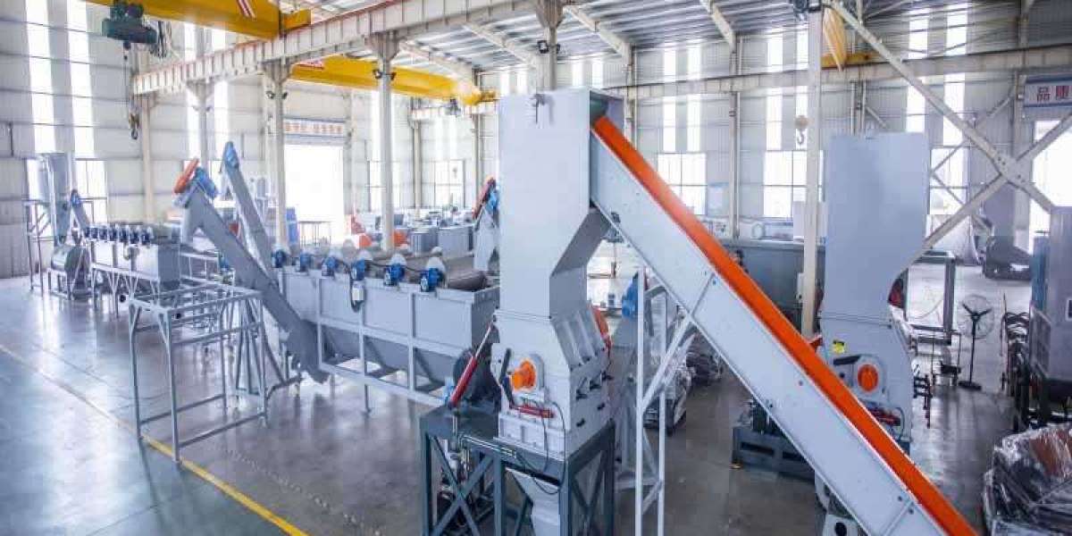 What are the machines used in plastic recycling process?