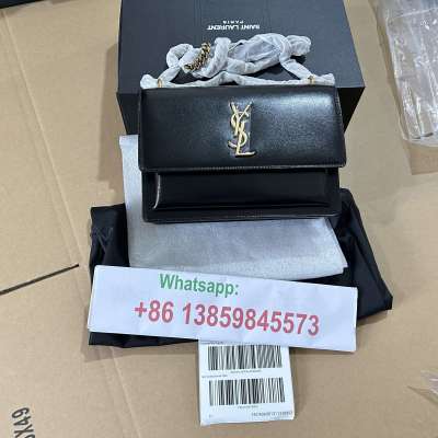 qiqiyg.com Whatsapp: +8613859845573 | 2025 Hotsale Fashion Wholesale: Designer Handbags, Dresses &am Profile Picture