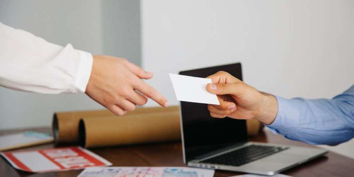 How Executive Search Firms in Dubai Help You Hire Smarter