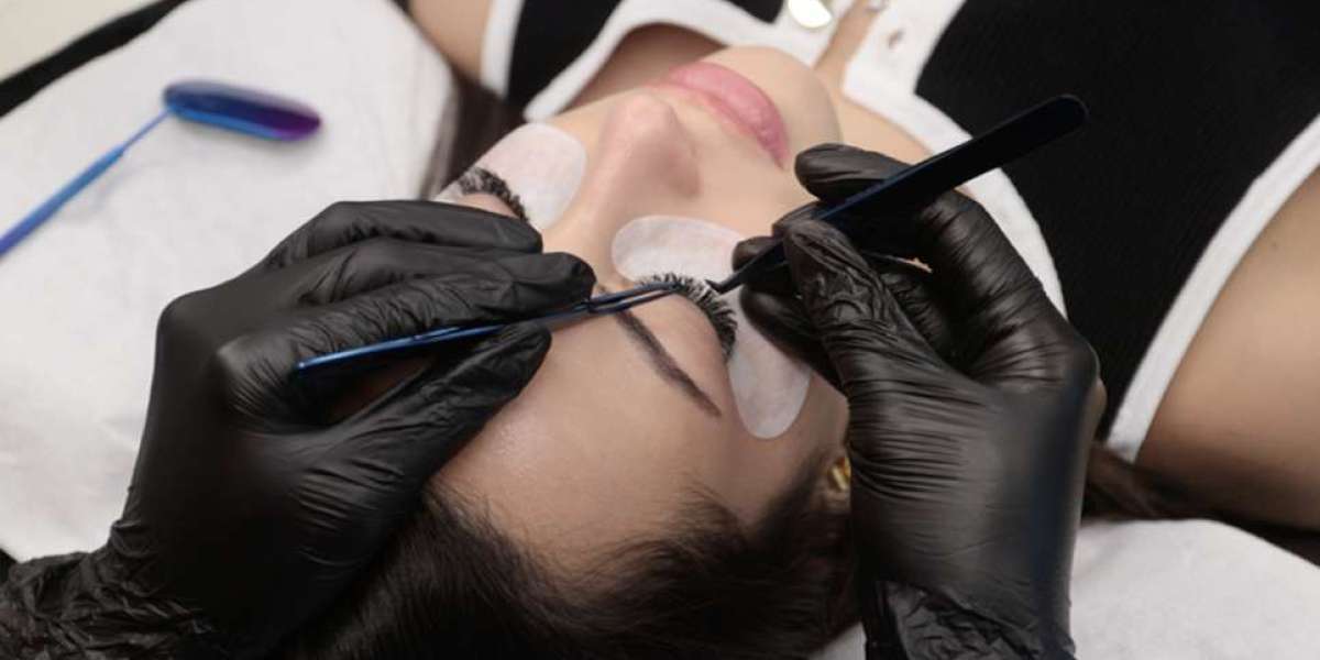 Enhance Your Beauty with Eyelash Extensions in Strathfield