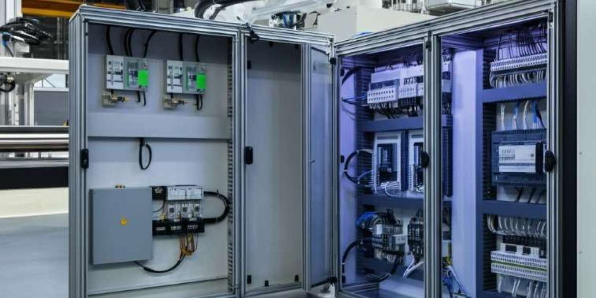 Engineering Precision: The Role of Customized PLC Control Solutions in Next-Gen Automation